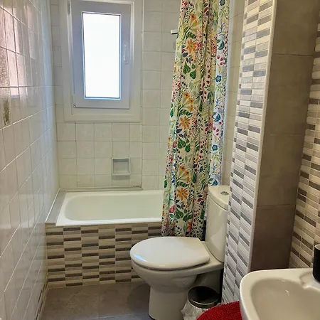 Piso En El Precioso Pueblo De *